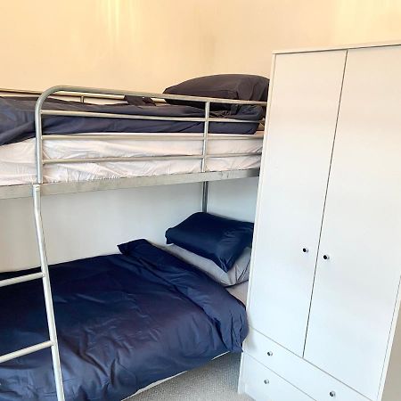 Torquay, 2 Bedrooms, Sleep 6, Free Parking, Torbay ภายนอก รูปภาพ