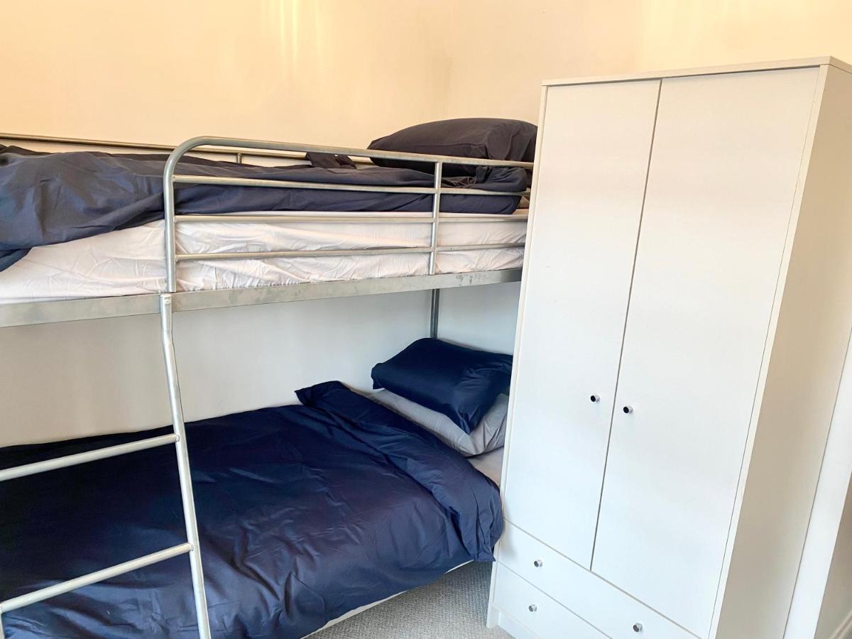Torquay, 2 Bedrooms, Sleep 6, Free Parking, Torbay ภายนอก รูปภาพ